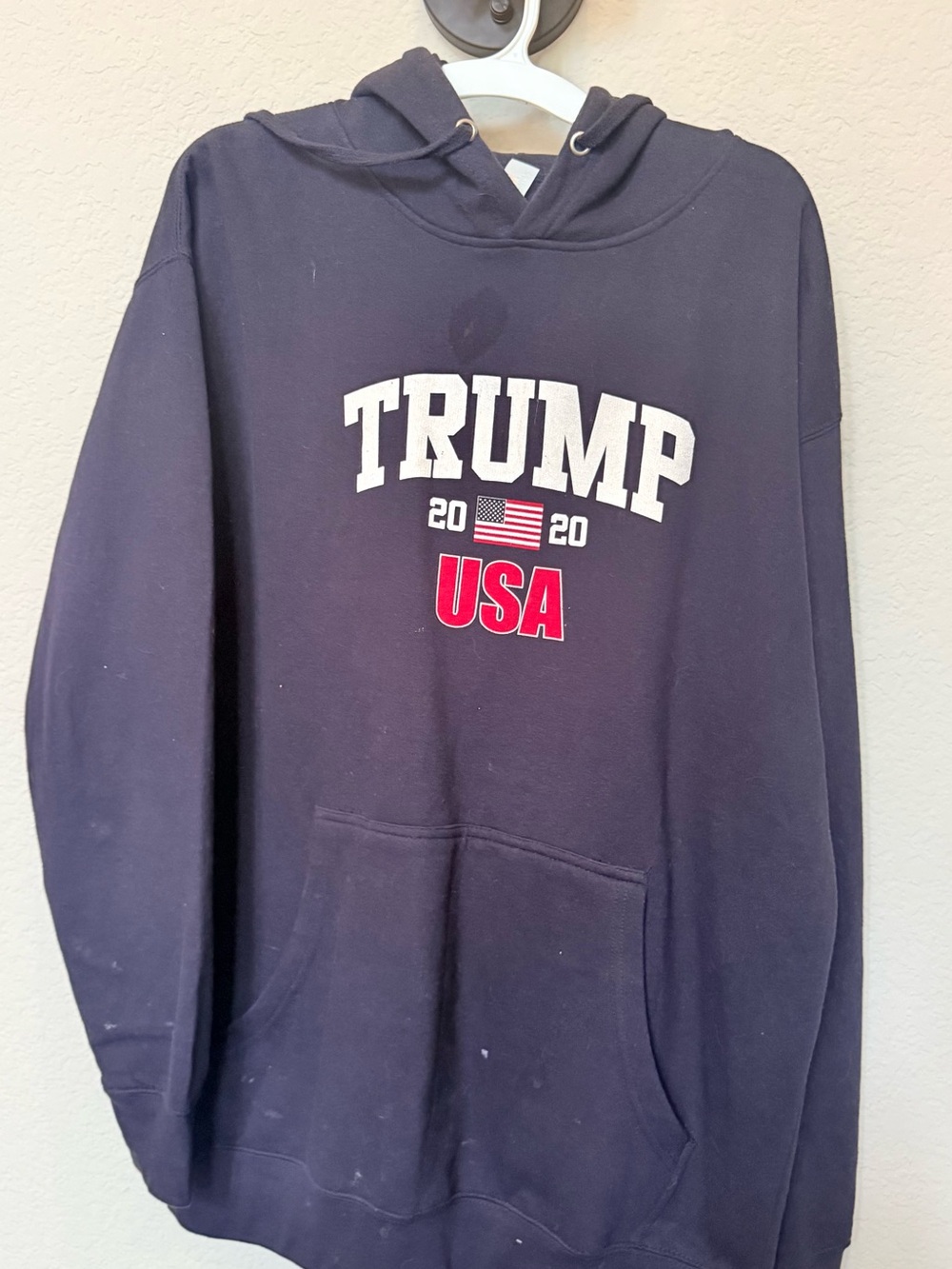 Men's Navy Graphic Hoodie with USA Print ‘TRUMP 2020’
